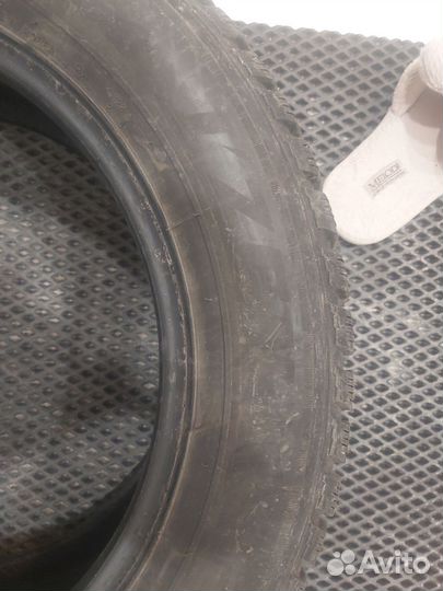 Kumho I'Zen KW22 205/60 R16 92T