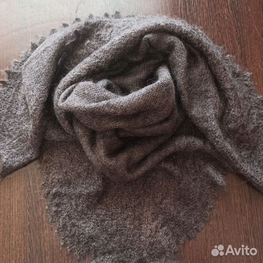 Шаль 120*120, шерсть, новая