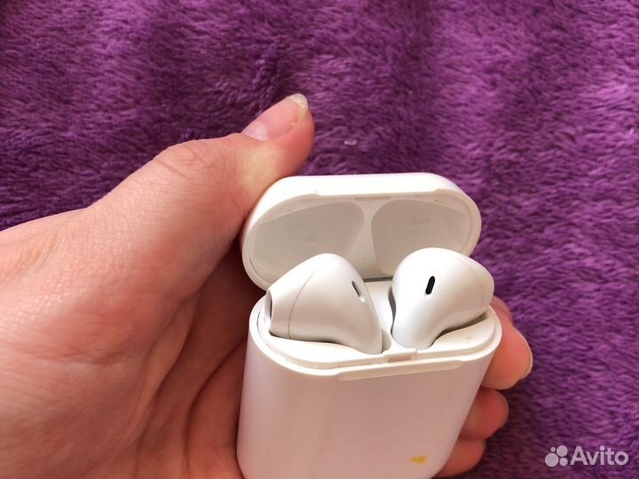 Airpods 1поколения