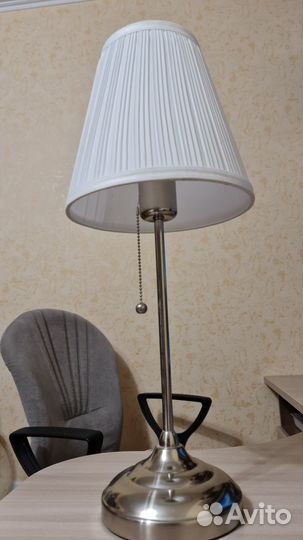 Торшер прикроватный