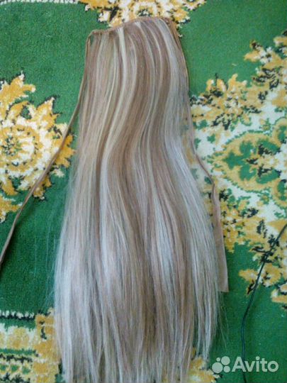 Волосы на заколках