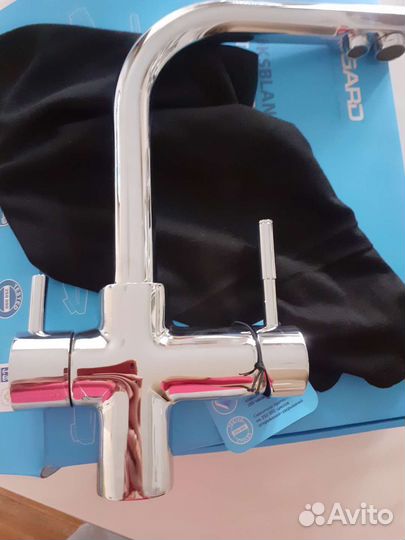 Смеситель для кухни новый