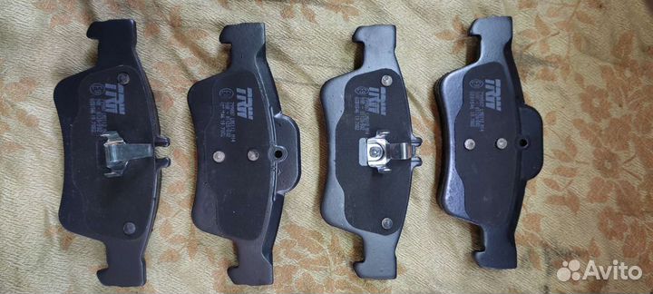 Тормозные колодки mercedes