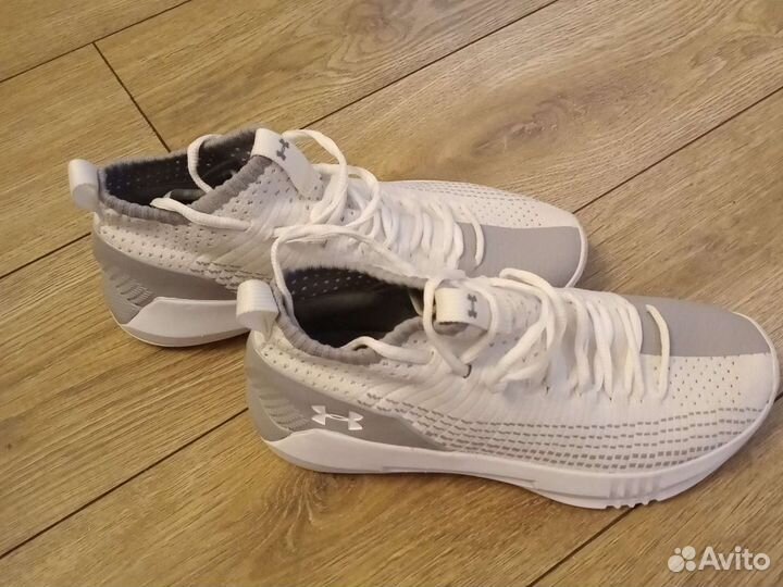 Кроссовки Under Armour