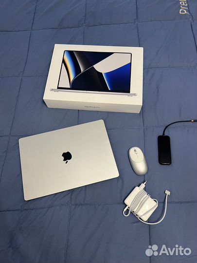 Macbook pro 14 2021