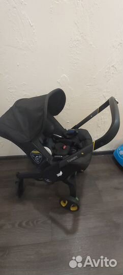 Коляска автолюлька