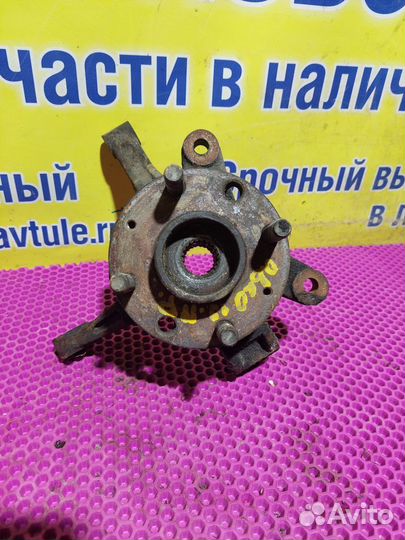 Кулак поворотный передний правый Chevrolet Aveo