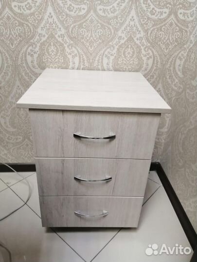 Мебель для офиса, комплектом