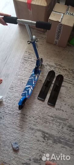 Самокат-Снегокат