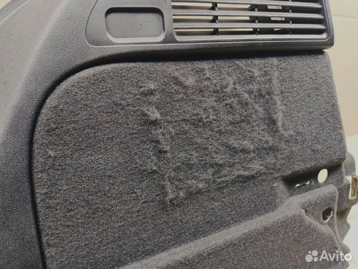 Обшивка багажника A1 2010