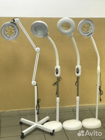 Лампа лупа для косметолога