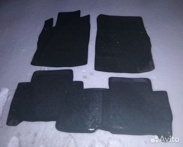 Автомобильные коврики от Лексуса