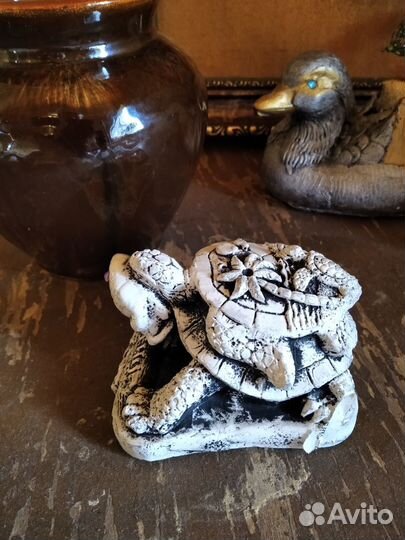 Сувенир три черепахи