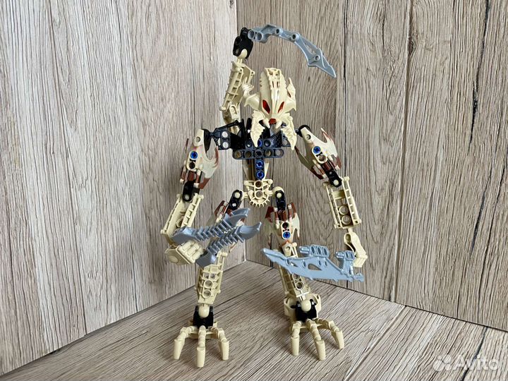 Lego bionicle