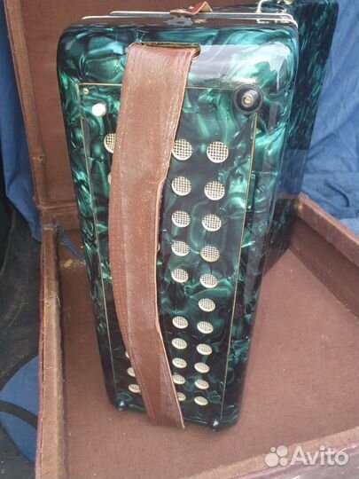 Аккордеон Октава