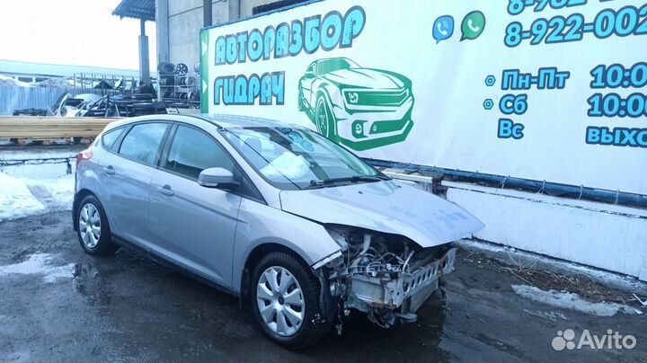 Рычаг задний верхний Ford Focus 3 1752736