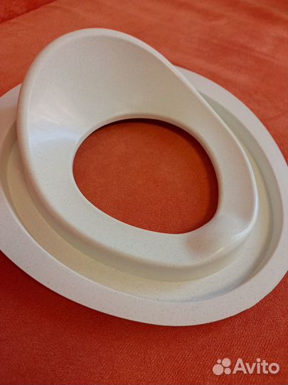 Горшок,сиденье на унитаз детское(цена за всё)