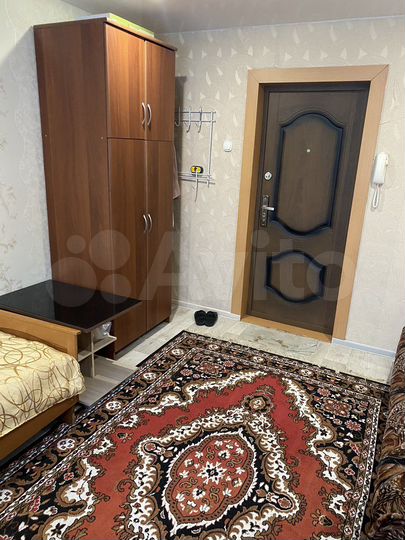 Комната 12,1 м² в > 9-к., 2/5 эт.