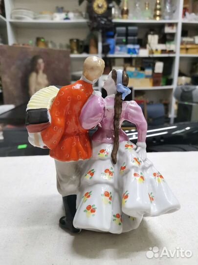 Статуэтка Уральская кадриль Фарфор Дулево (Ч)