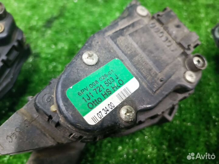 Электронная педаль газа Ауди Фольксваген