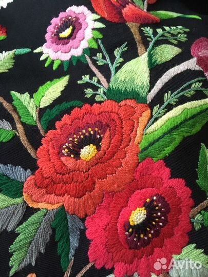 Чёрная шерстяная шаль 50е годы