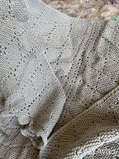 Шаль вязаная шерстяная