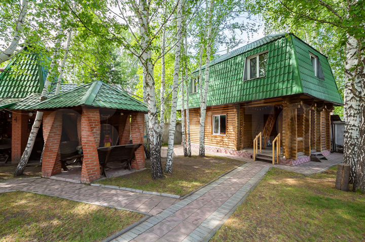 Коттедж 500 м² на участке 27 сот.