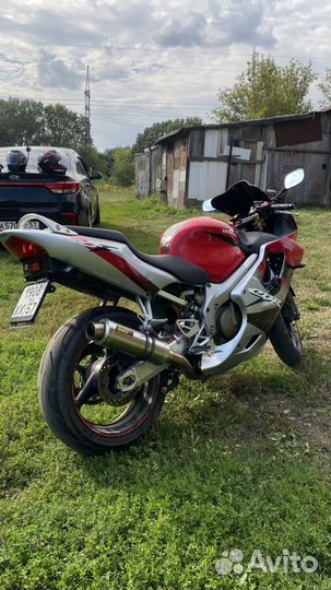 Honda cbr 600 f4i