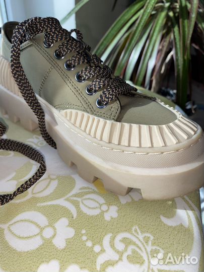 Обувь zara Кеды