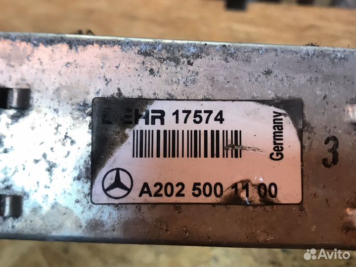 Интеркуллер на мерседес w202 w208