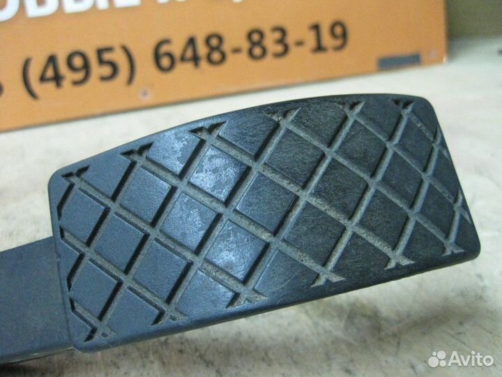 Педаль газа Audi A6 2.4