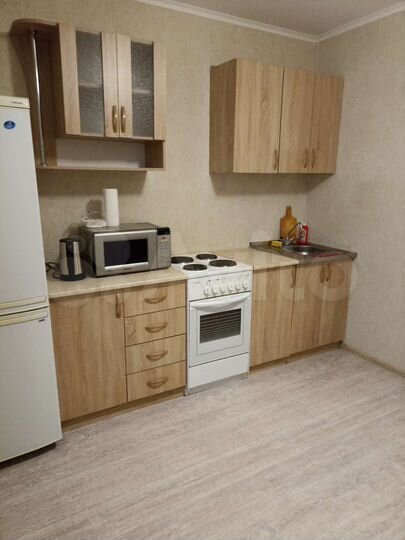 1-к. квартира, 38 м², 1/9 эт.