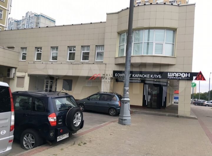 Продам торговое помещение, 638 м²