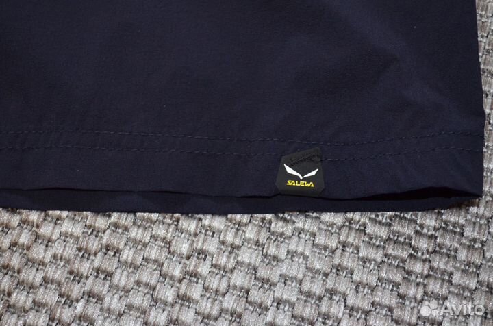 Женские треккинговые шорты Salewa