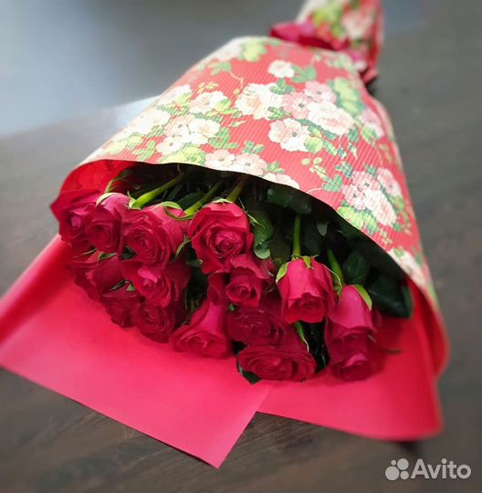 Букет цветов из красных роз 25 39 101 шт доставка