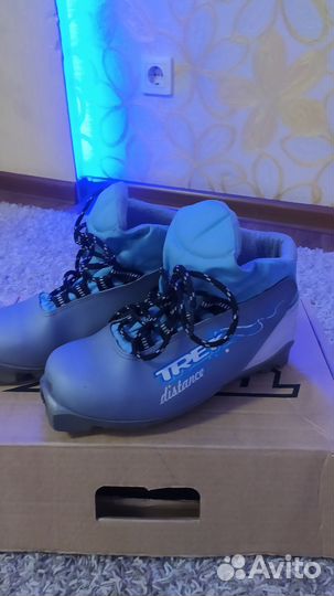 Лыжные ботинки, 37 размер