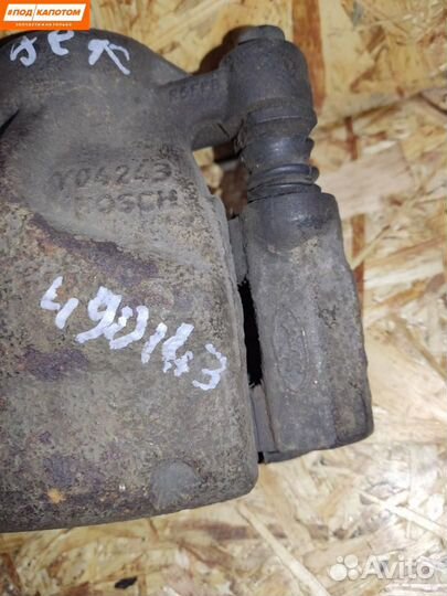 Суппорт тормозной передний правый Ford Transit