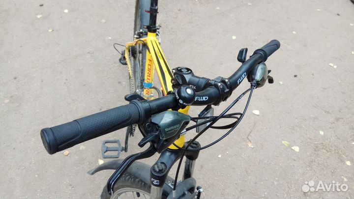 Горный велосипед (26 дюймов, на подростка)