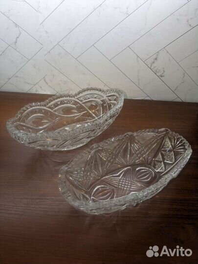 Пепельница, вазы, стаканы