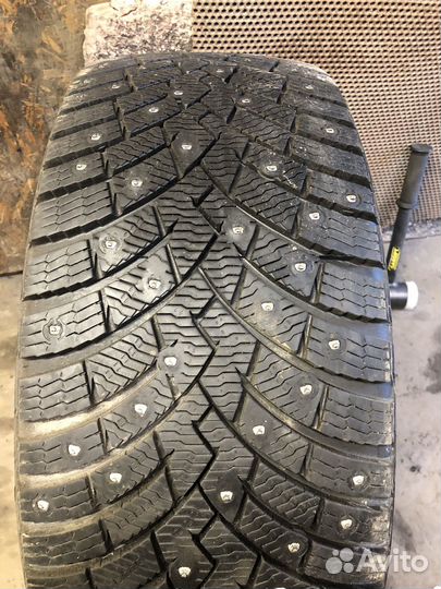 Pirelli Scorpion Ice Zero 2 255/45 R20 105H