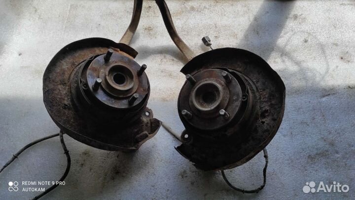 Цапфа задняя ступица Mitsubishi Legnum