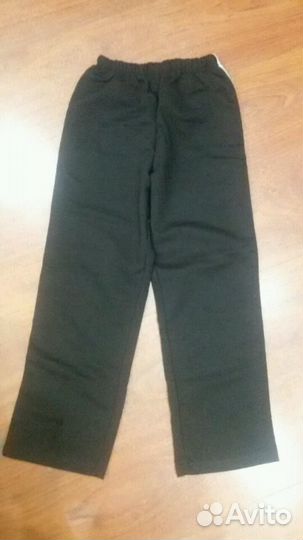 Спортивные брюки