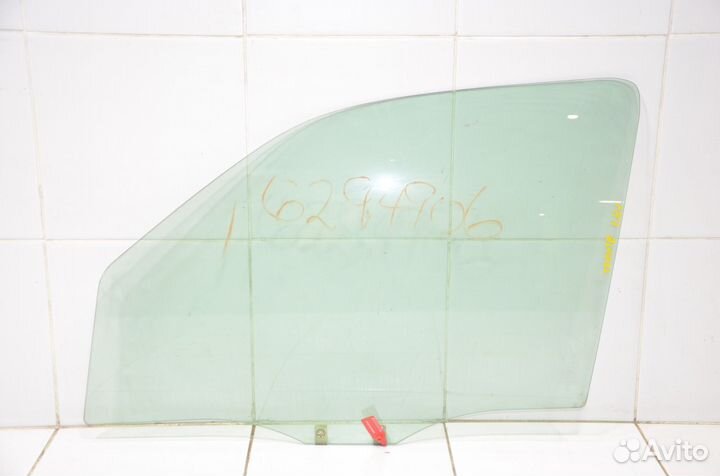 Стекло двери переднее левое Mazda Tribute EP3 2.3