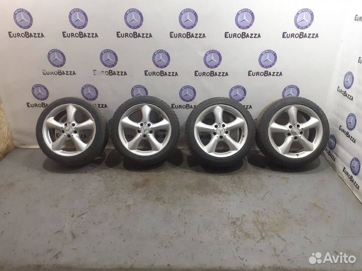 Горгоны Mercedes R17