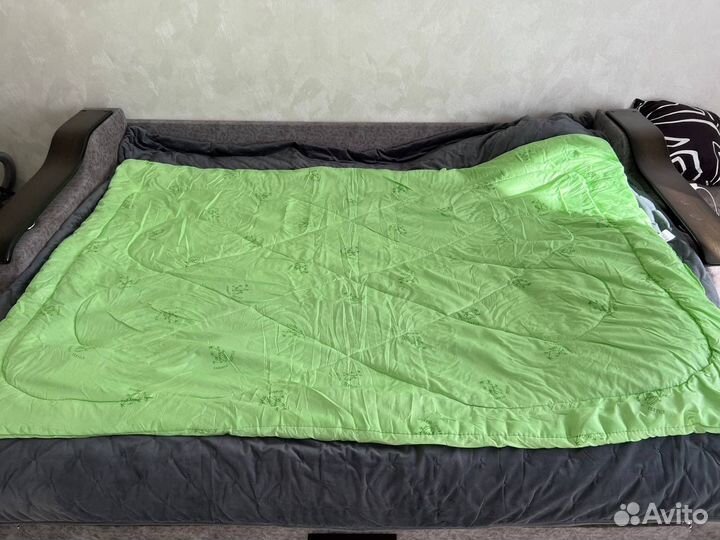 Одеяло полутороспальное