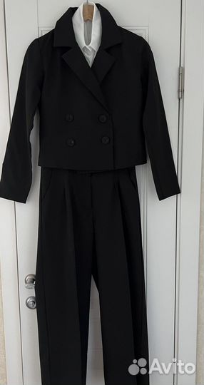 Костюм в школу для девочки