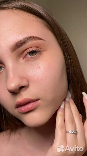 Мастер бровист