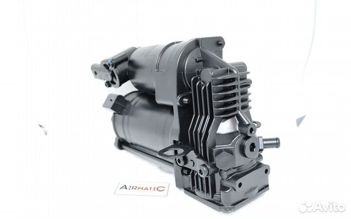 Компрессор пневмоподвески Mercedes W221 GL W166 ML
