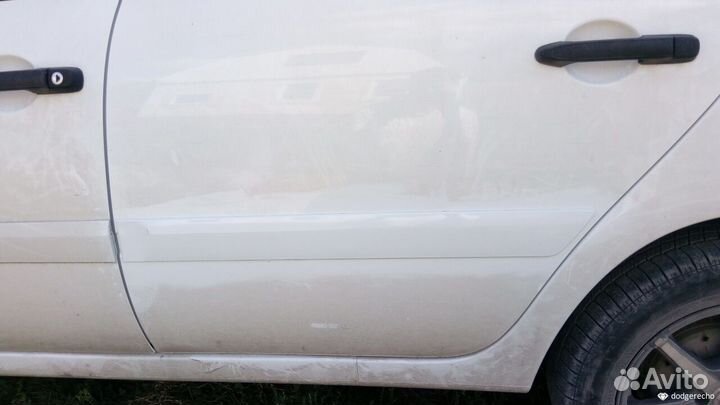 Молдинги на двери Гранта, Калина,Датсун