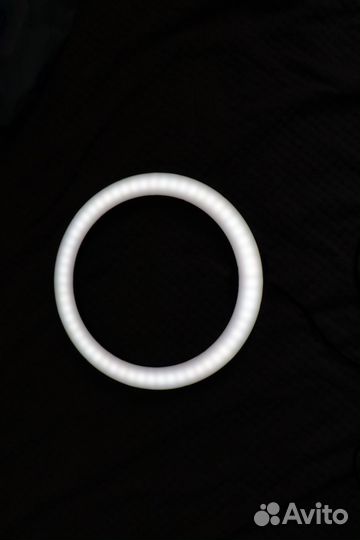 Кольцевая лампа со штативом